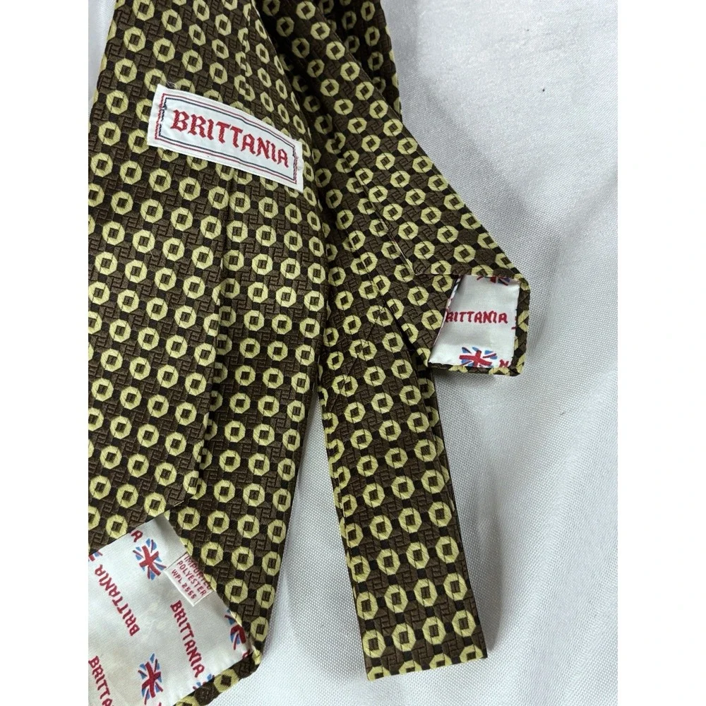 Men's Ties (Lot of 3)‎ Brittanica Alfini and Disney. Vintage